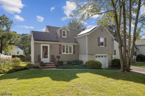 28 Elmwood Rd, Florham Park, NJ 07932