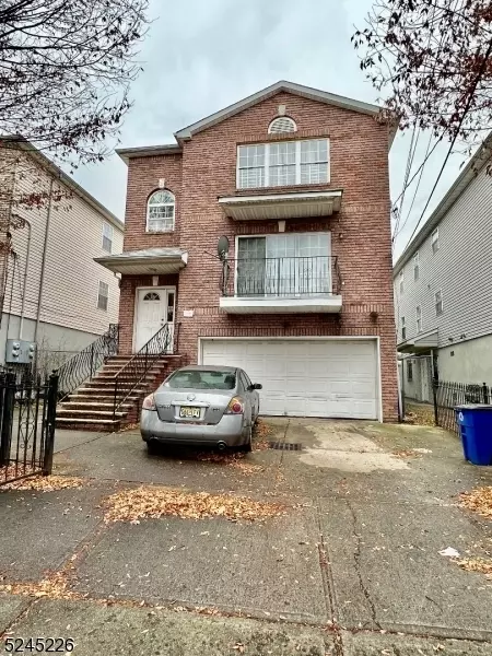 14-16 2nd St, Newark, NJ 07107