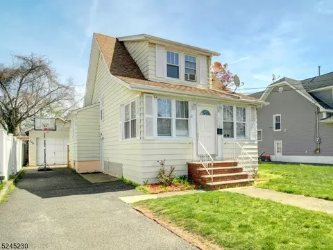 166 Arlington Ave, Paterson, NJ 07502