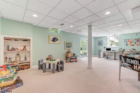 7 Codington Ln, Warren, NJ 07059 photo 27