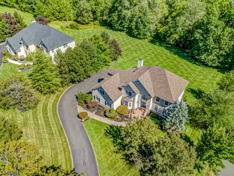 7 Codington Ln, Warren, NJ 07059 photo 30