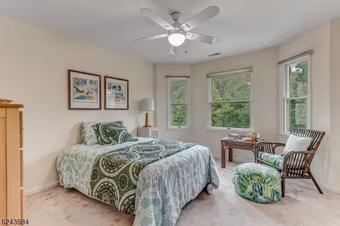 7 Codington Ln, Warren, NJ 07059 photo 23