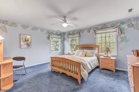 7 Codington Ln, Warren, NJ 07059 photo 21