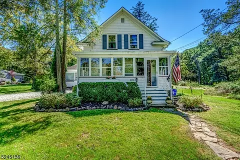 2232 Brookside Dr, Bridgewater Twp, NJ 08836