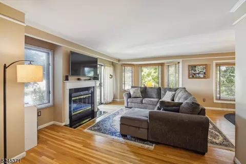 154 Washington St, Morristown, NJ 07960