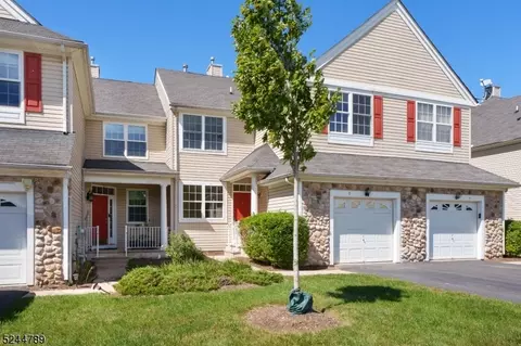 5 River Birch Cir, Princeton, NJ 08540