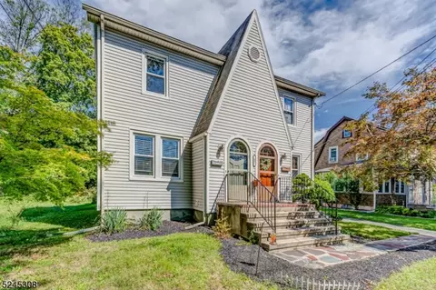45 Warrenville Rd #A, Middlesex, NJ 08846