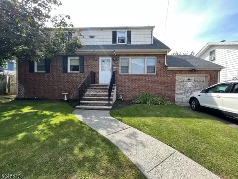 530 Paul St, Hillside, NJ 07205