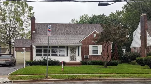 1300 E 2nd St, Plainfield, NJ 07062