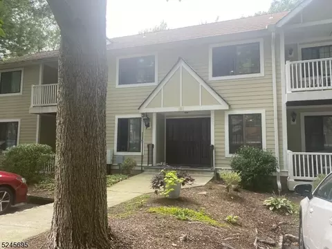 8 Foxwood Dr #D, Morris Plains, NJ 07950