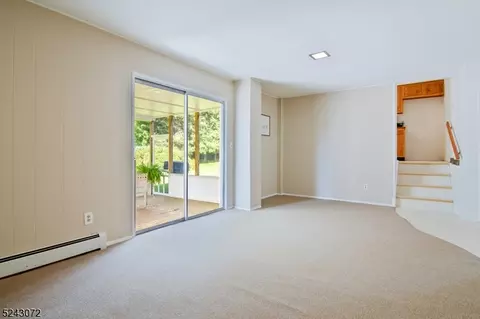1 Meadow Dr, Dover, NJ 07801 photo 11