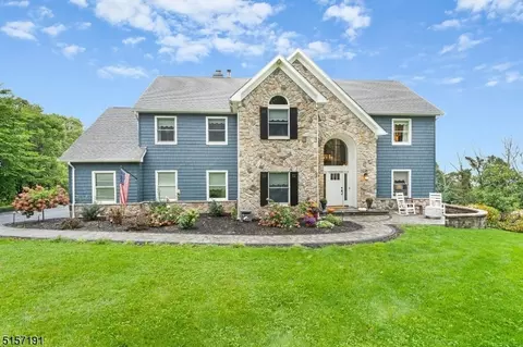 5 Settlers Rd, Sussex, NJ 07461