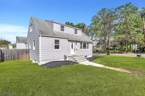 380 Washington Ave, Union, NJ 07083
