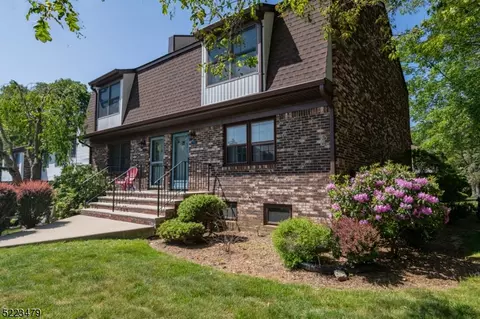 89 Stedwick Dr, Budd Lake, NJ 07828