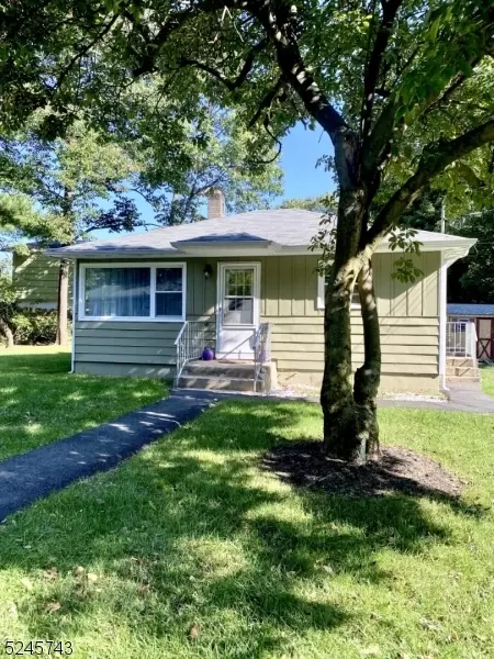 609 Stanley Pl, Mount Arlington Boro, NJ 07850