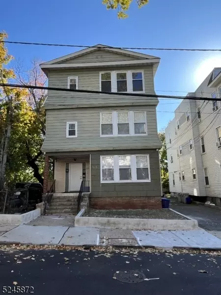 366 Chadwick Ave, Newark, NJ 07112