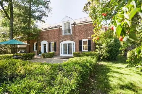 384 Warwick Ave, South Orange, NJ 07079