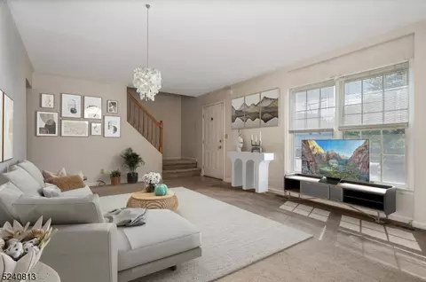 22 Kingswood Rd, Somerville, NJ 08876