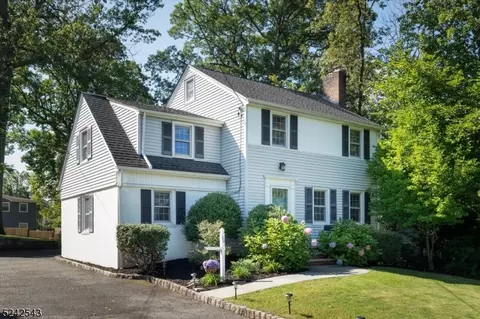88 Fairview Ave, West Orange, NJ 07052