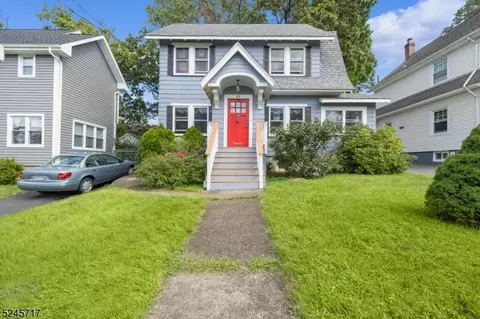 45 Overlook Rd, Cedar Grove, NJ 07009