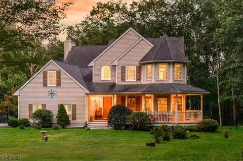 170 Mattison Reservoir Ave, Branchville, NJ 07826