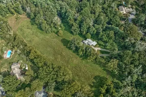 319 Sidney Rd, Franklin Twp, NJ 08801