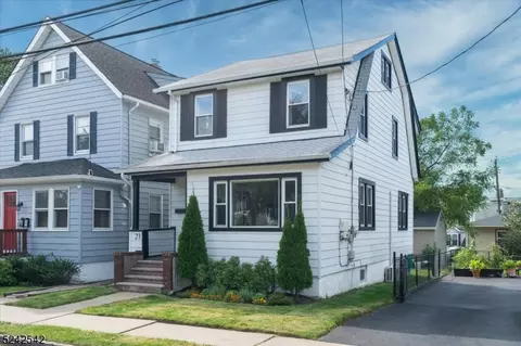 21-23 Oregon St, Maplewood, NJ 07040