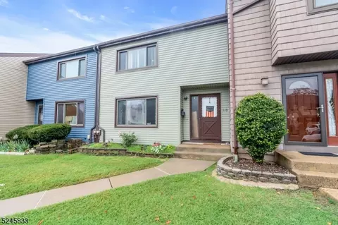 110 Brookside Ln, Hillsborough, NJ 08844