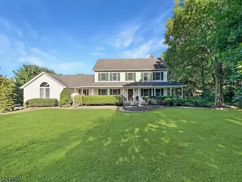 355 Brainards Rd, Phillipsburg, NJ 08865