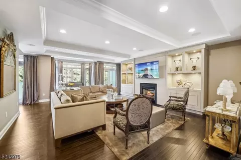 38 Metzger Dr, West Orange, NJ 07052