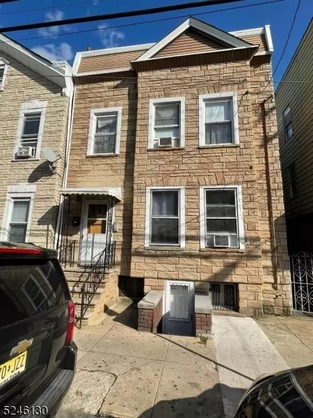 148 Adams St, Newark, NJ 07105