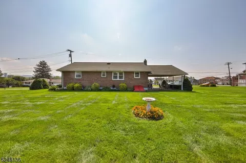 626 Grant St, Alpha, NJ 08865 photo 47