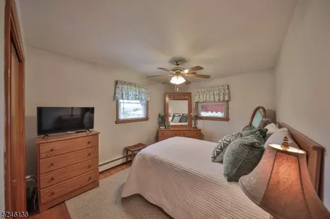 626 Grant St, Alpha, NJ 08865 photo 22