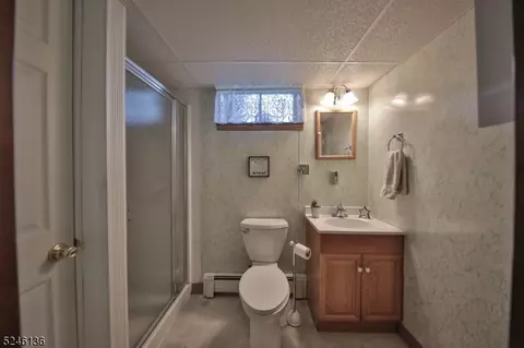 626 Grant St, Alpha, NJ 08865 photo 33