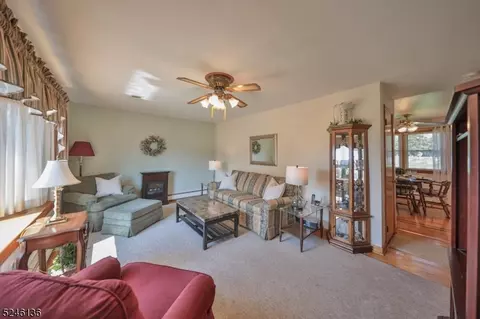 626 Grant St, Alpha, NJ 08865 photo 5