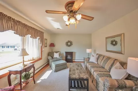 626 Grant St, Alpha, NJ 08865 photo 6