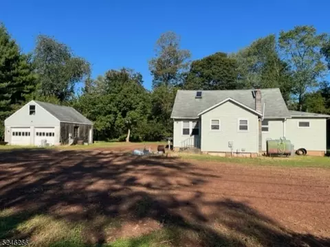 18 Acken Ln, Princeton, NJ 08540