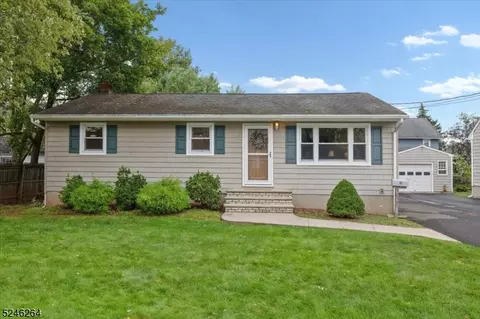 38 Jefferson St, Somerville, NJ 08876