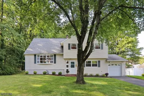 4 Virginia St, Cranford, NJ 07016