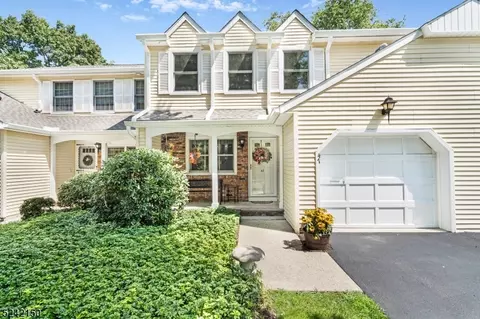47 Bridle Way, Sparta, NJ 07871