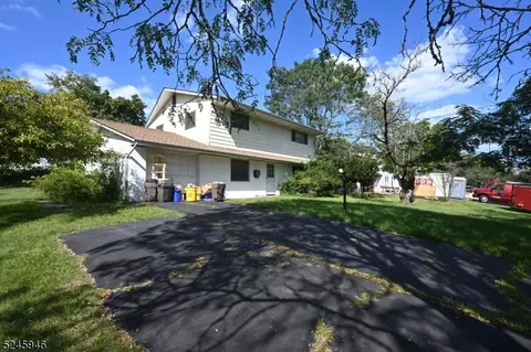 45 Raleigh Rd, South Brunswick, NJ 08824