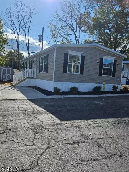 465 Kenbury Rd, Branchburg, NJ 08876