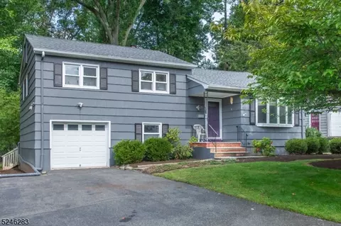 23 Park St, Caldwell, NJ 07006