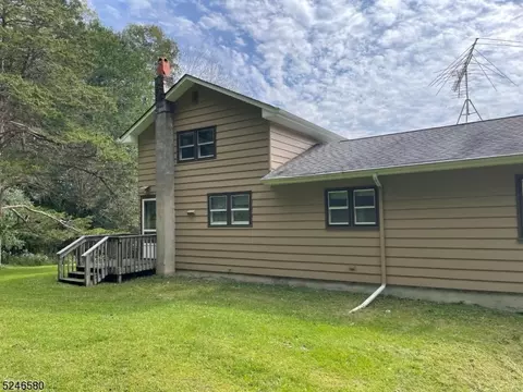 5 Ridge Rd, Sandyston, NJ 07851