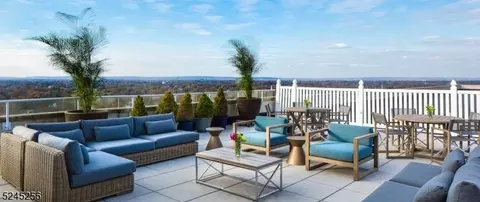 1 Carriage City Plz #1604, Rahway City, NJ 07065