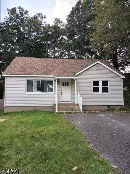 37 Mayne Ave, Stanhope, NJ 07874