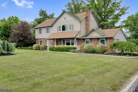 195 Oak Summit Rd, Frenchtown, NJ 08825
