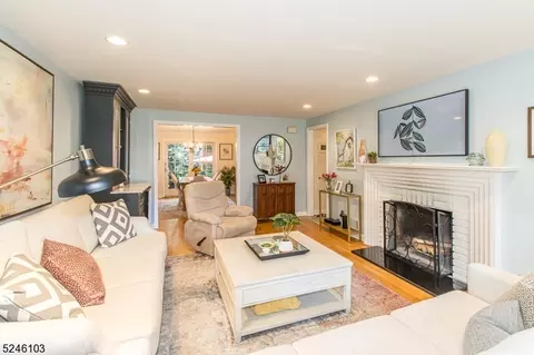 531 Topping Hill Rd, Westfield, NJ 07090