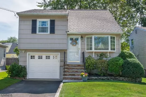 79 Longview Ave, Parsippany-troy Hills Twp, NJ 07034