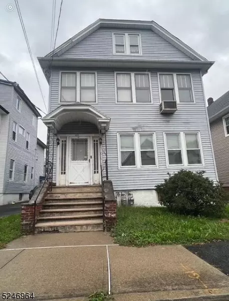 106 Elliot St, Passaic, NJ 07055